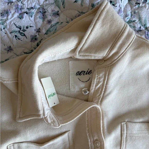 NWT Aerie Women's Lumberjane Oversized
Fleece Shirt Button Down Cream - Picture 4 of 6